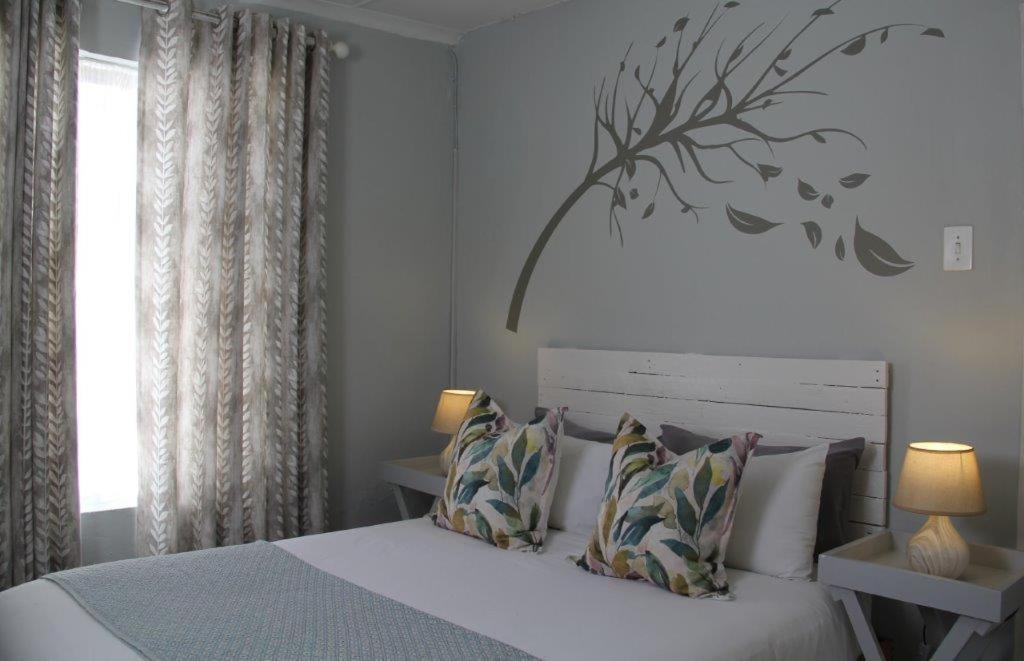 @Karoo Guesthouse Храфф-Рейнет Экстерьер фото