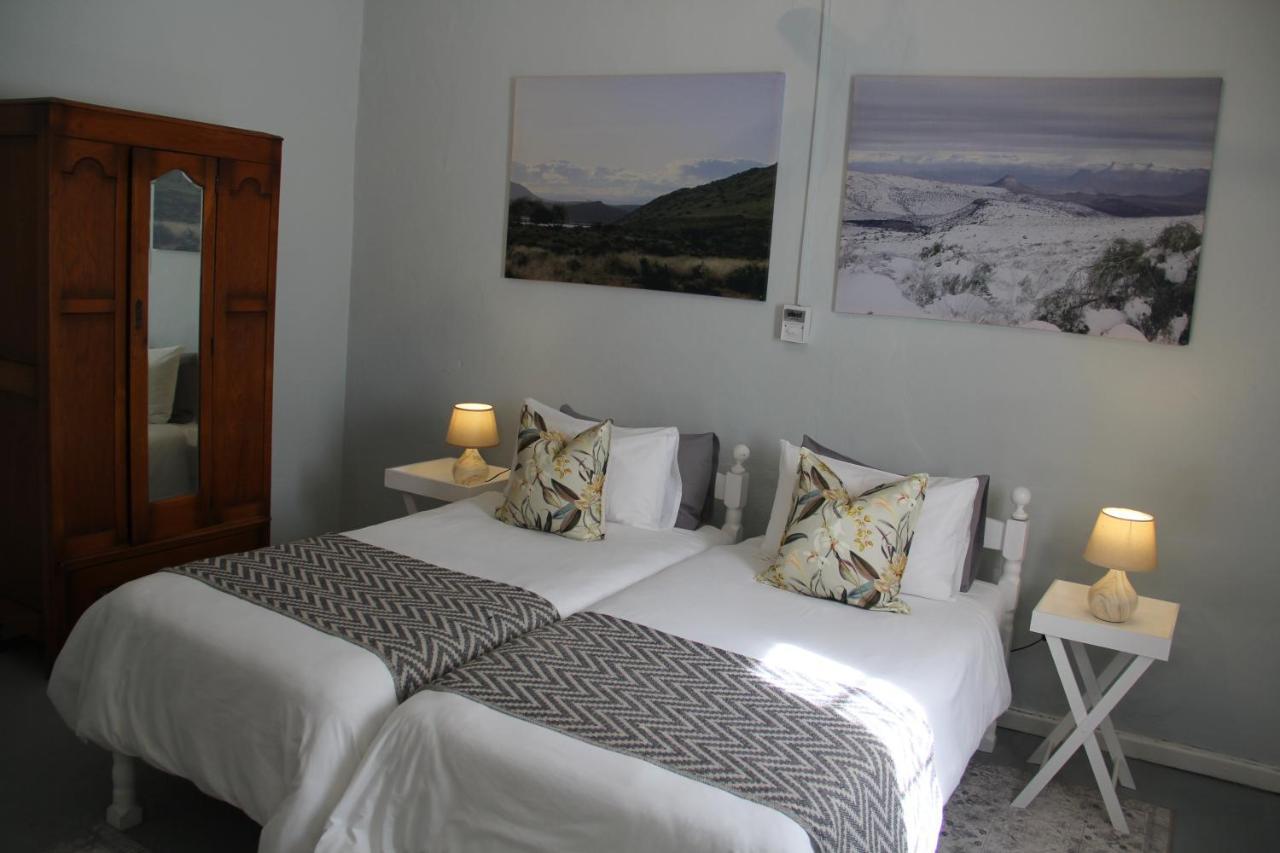 @Karoo Guesthouse Храфф-Рейнет Экстерьер фото
